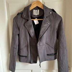 Jaase velour jacket size xs.  Excellent condition.